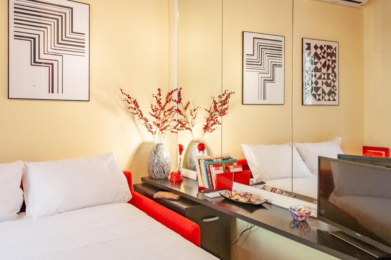 Bnbutler - Pontaccio 4 - Brera - Atmosfere Di Charme In Pieno Centro Milano Eksteriør bilde